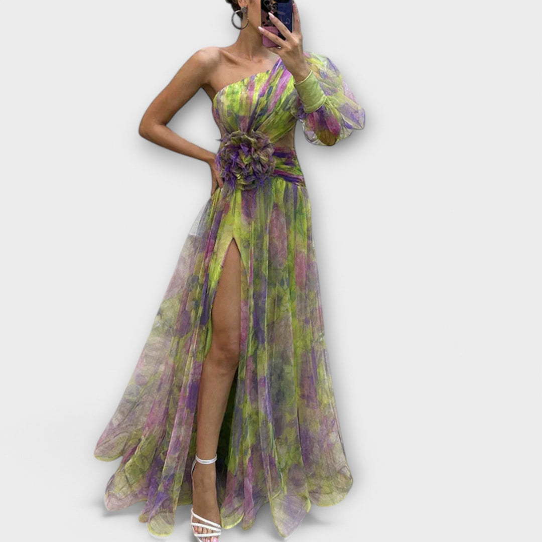 Robe de soirée élégante avec une bretelle et coupe ajustée