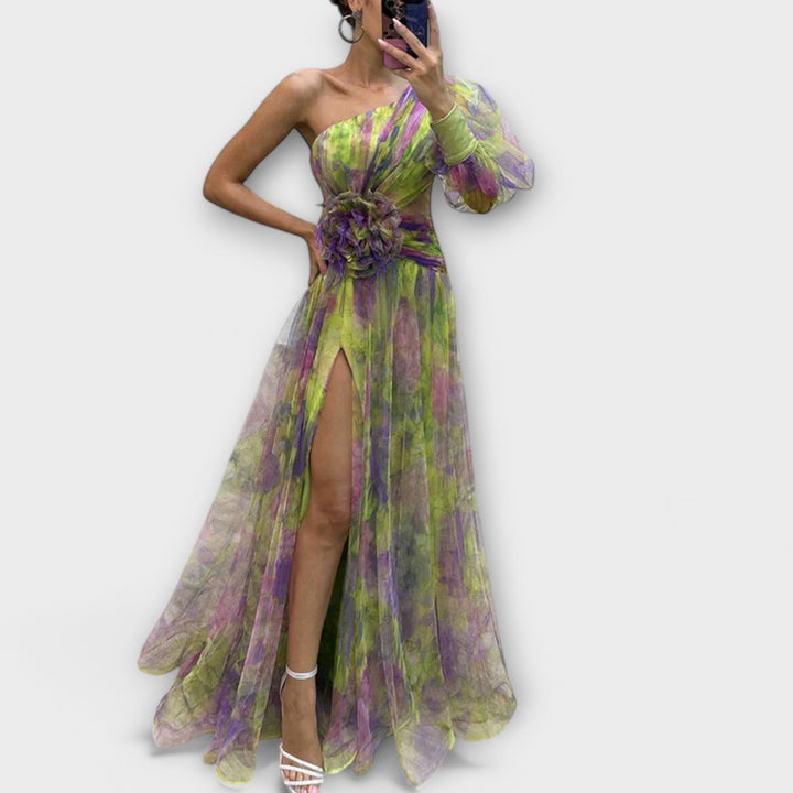 Robe de soirée élégante avec une bretelle et coupe ajustée