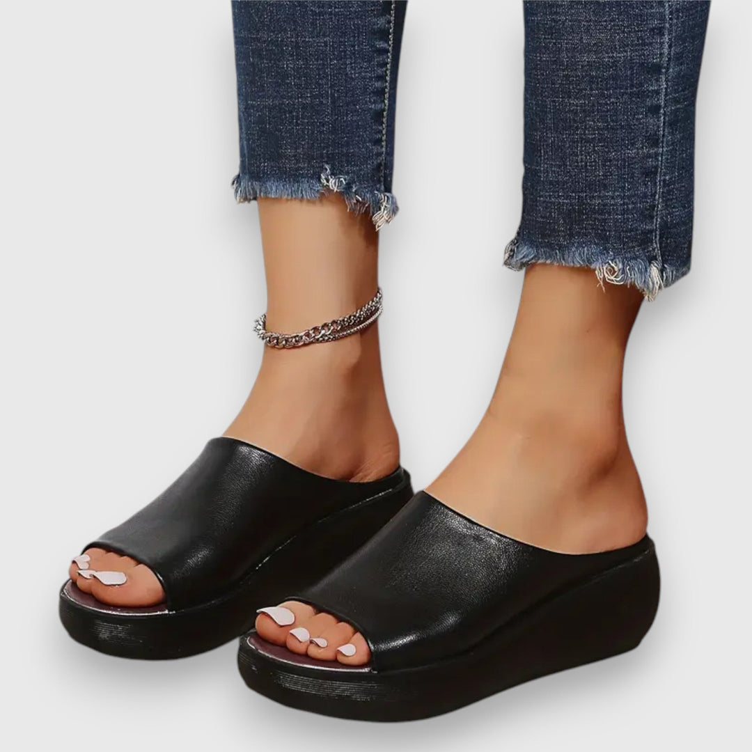 Amelie – Sandale en simili cuir Weichi
