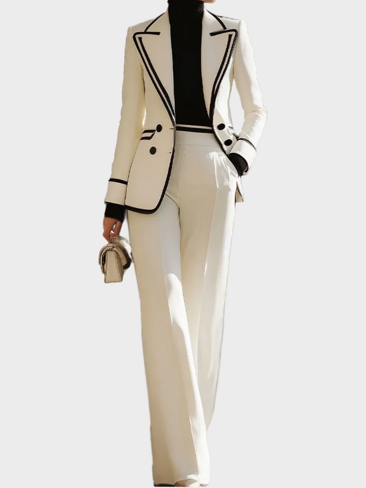Hildegarda – Ensemble de Costume Croisé