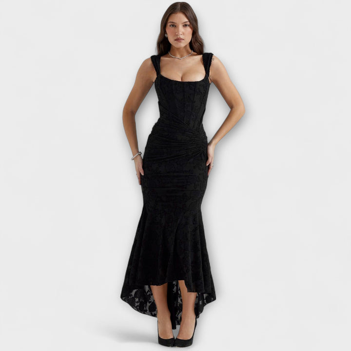 Renske - Robe Élégante et Raffinée avec Corset
