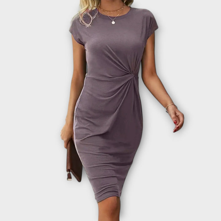 Clara - Robe Femme Ajustée Élégante