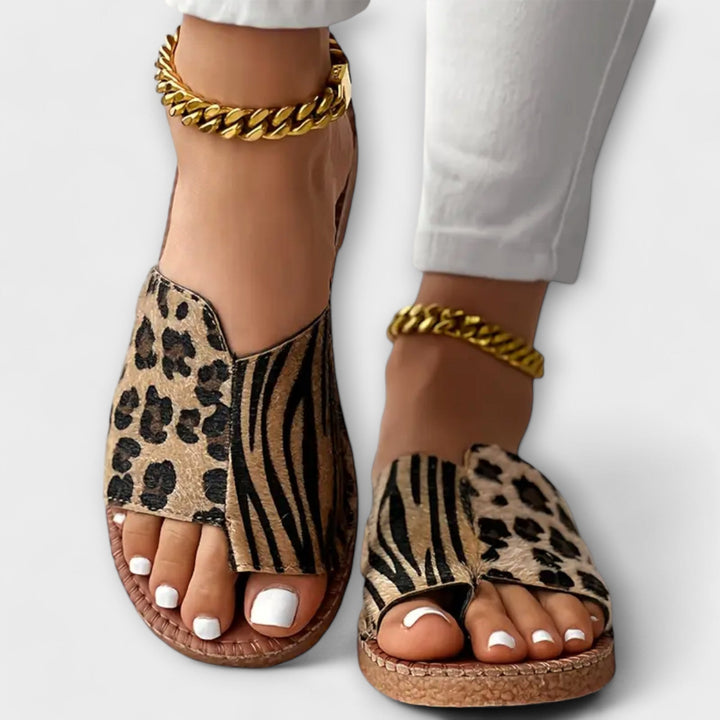 Chaussons Chic Bicolores avec Imprimé Léopard