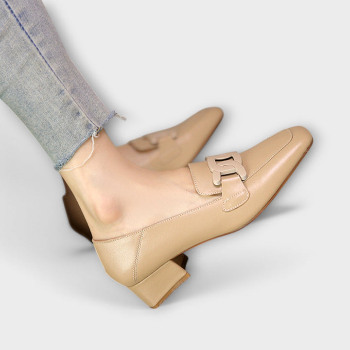 Monika – Chausson