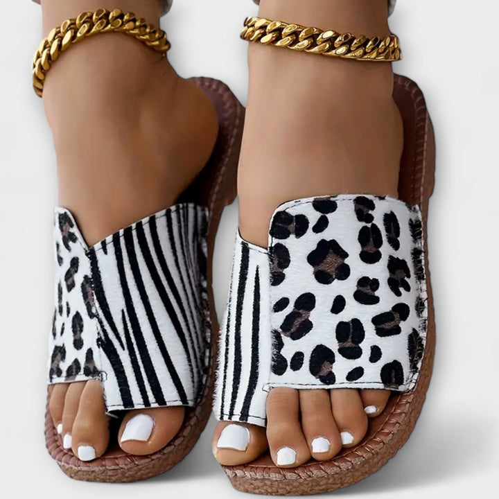 Chaussons Chic Bicolores avec Imprimé Léopard