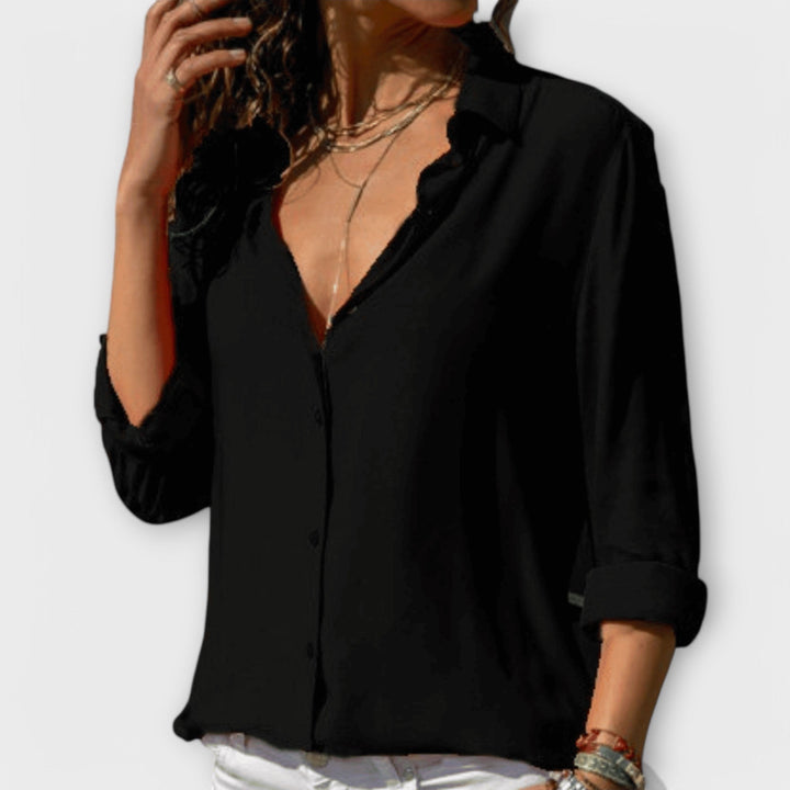 Mona – la blouse parfaite