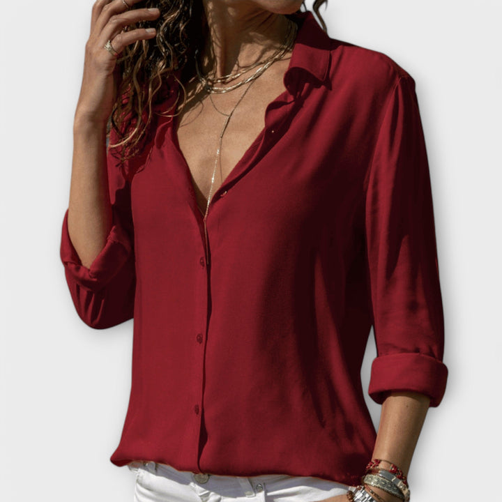 Mona – la blouse parfaite