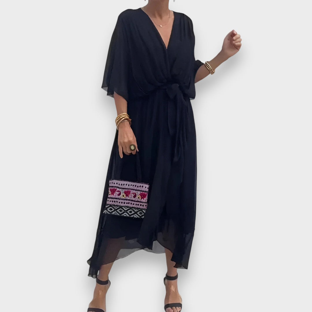 Monica | Robe avec décolleté en V