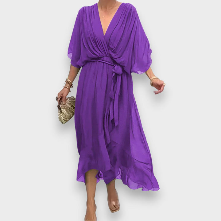 Monica | Robe avec décolleté en V