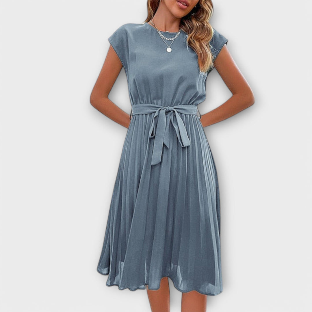Claire - Robe Mini Décontractée à Manches Courtes Plissée