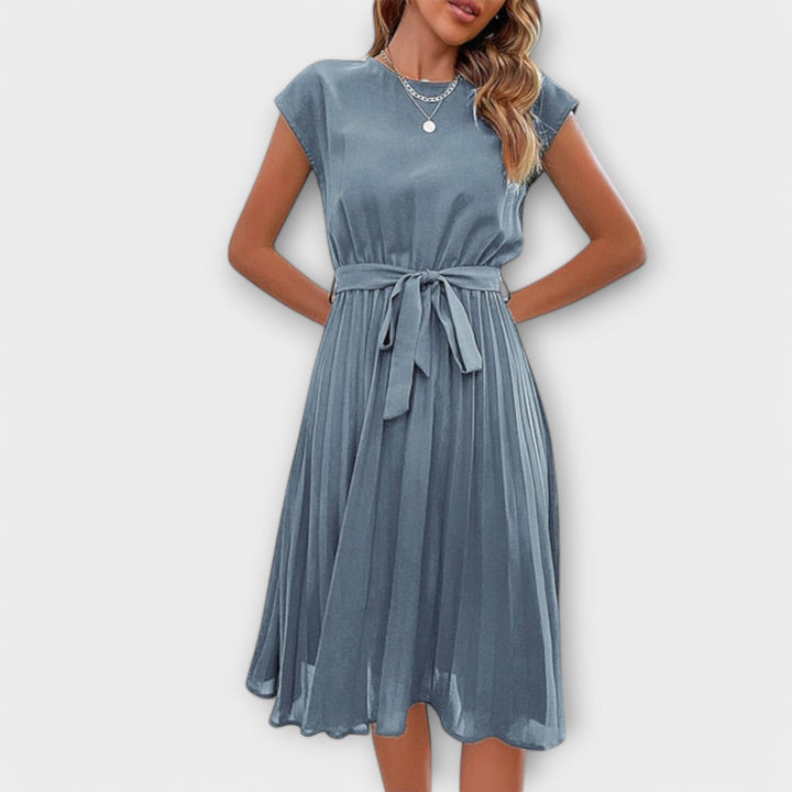 Claire - Robe Mini Décontractée à Manches Courtes Plissée