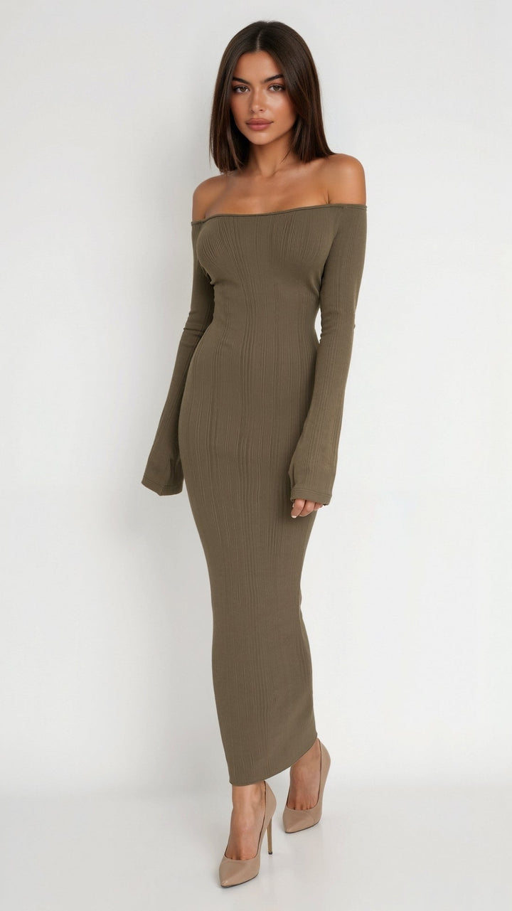 Robe Maxi Élégante Alice Off-Shoulder