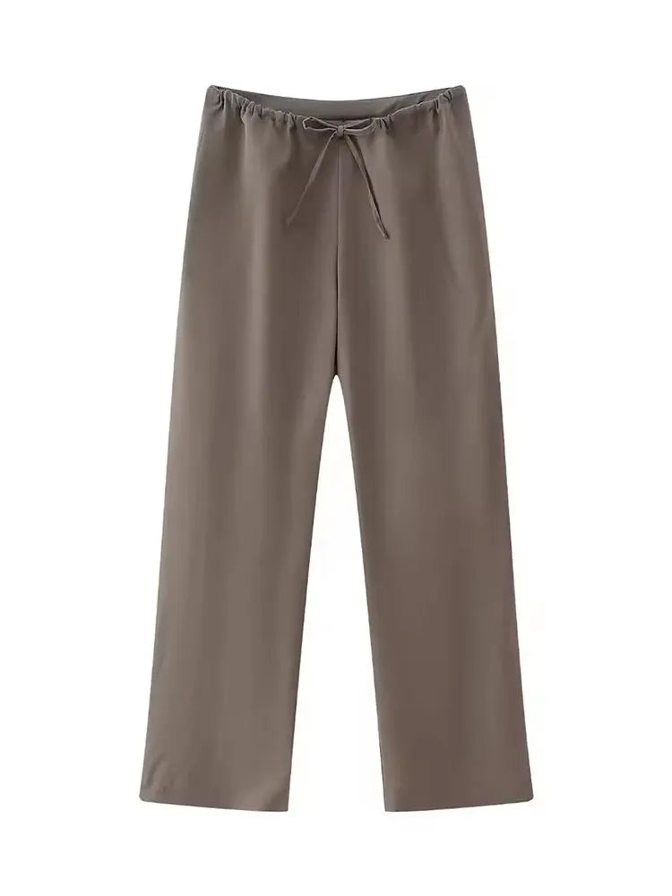Agnieszka - Ensemble Urbain Élégant