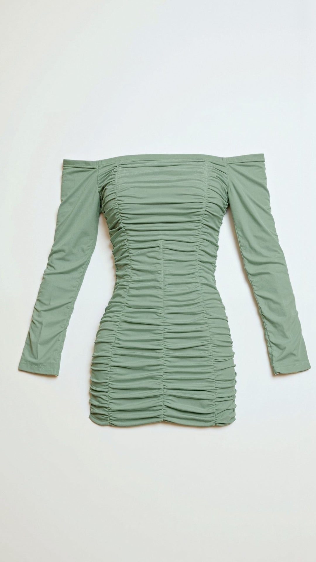 Robe de Cocktail Emily Off-Shoulder