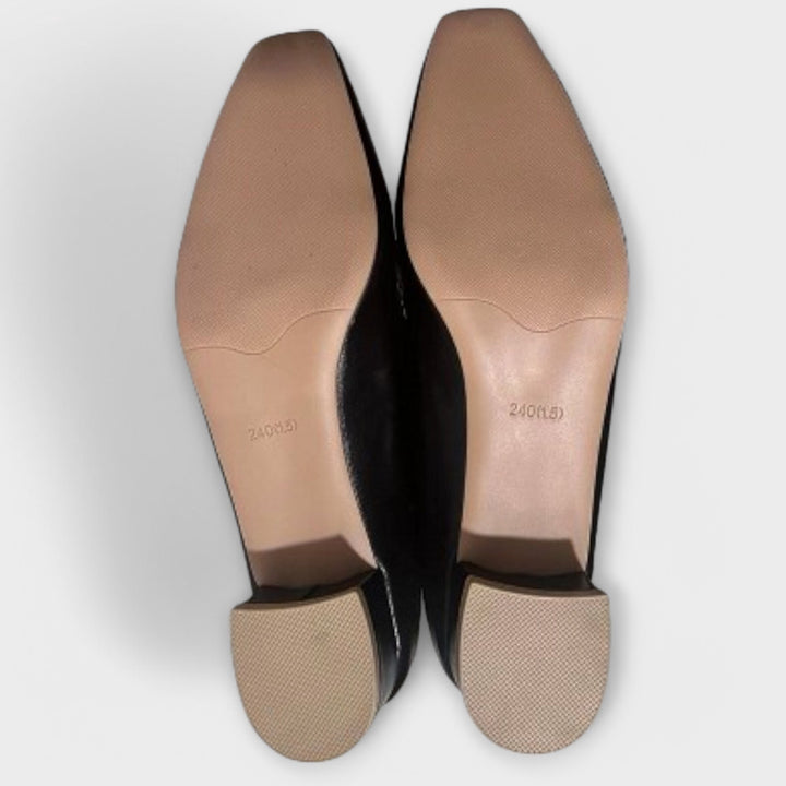 Monika – Chausson