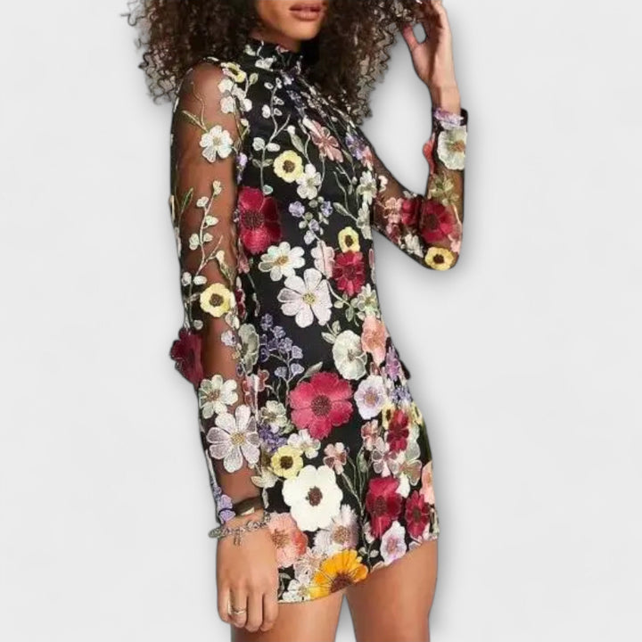Dolores - Robe avec Motif Floral 3D