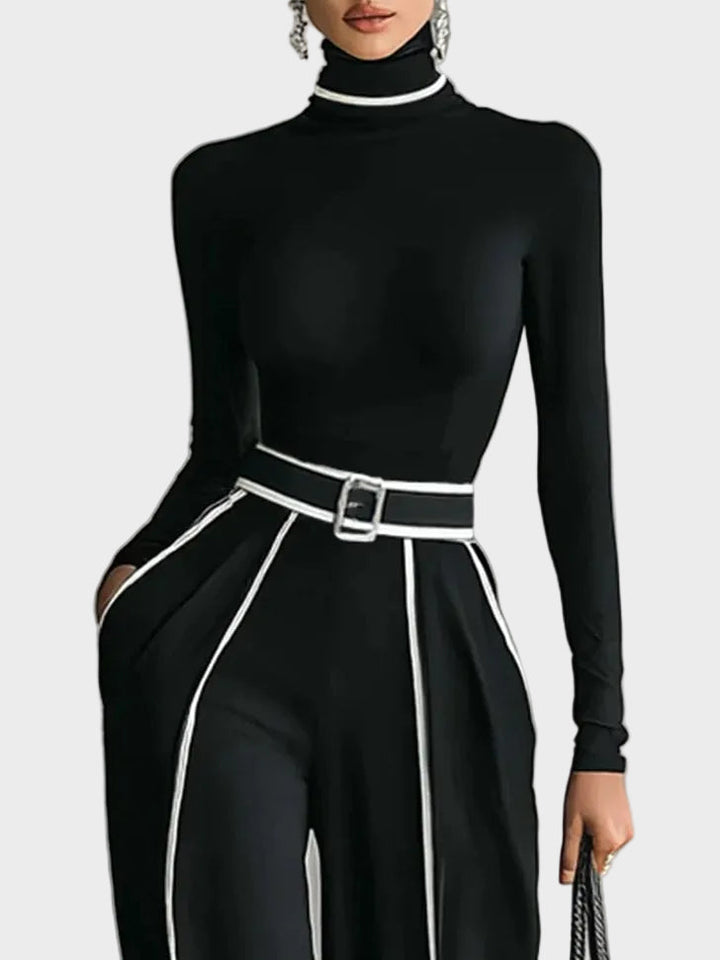 Loredana – tenue élégante avec pantalon