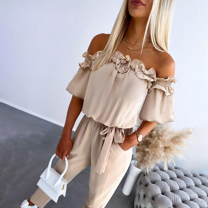 Nikola – Combinaison Élégante avec Design Off-the-Shoulder et Ceinture à la Taille
