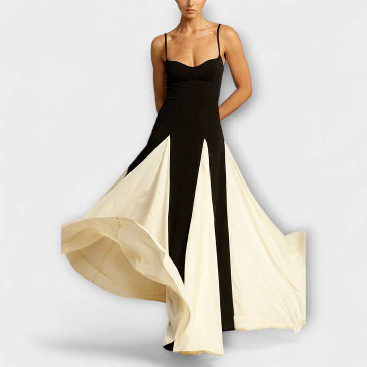 Ember - Élégance Classique : Robe Maxi A-Ligne avec Panneaux en Tulle