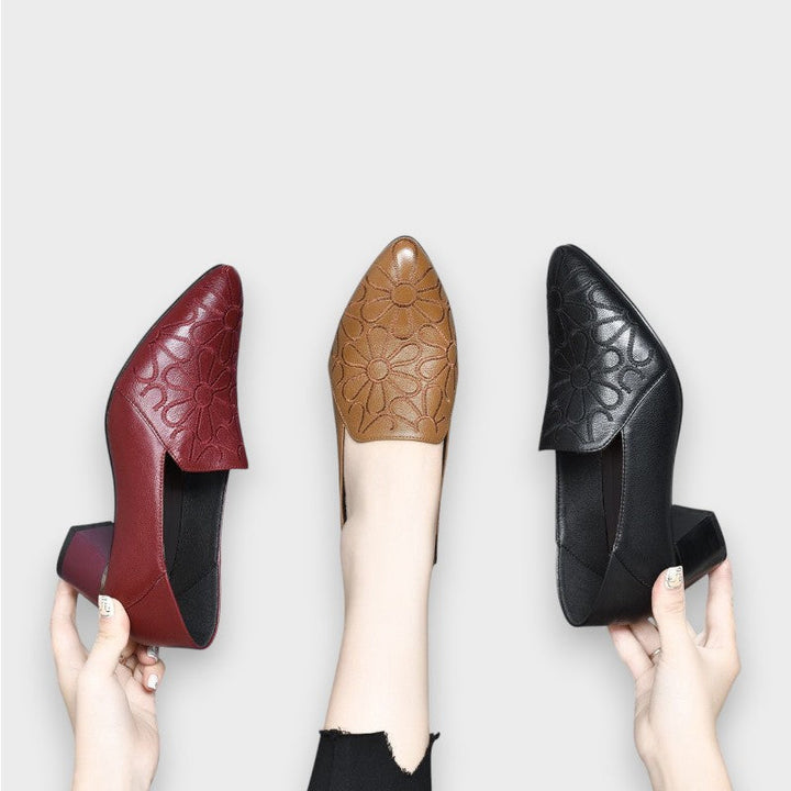 Nala | Pompes Douces en Cuir Vegan avec Broderie