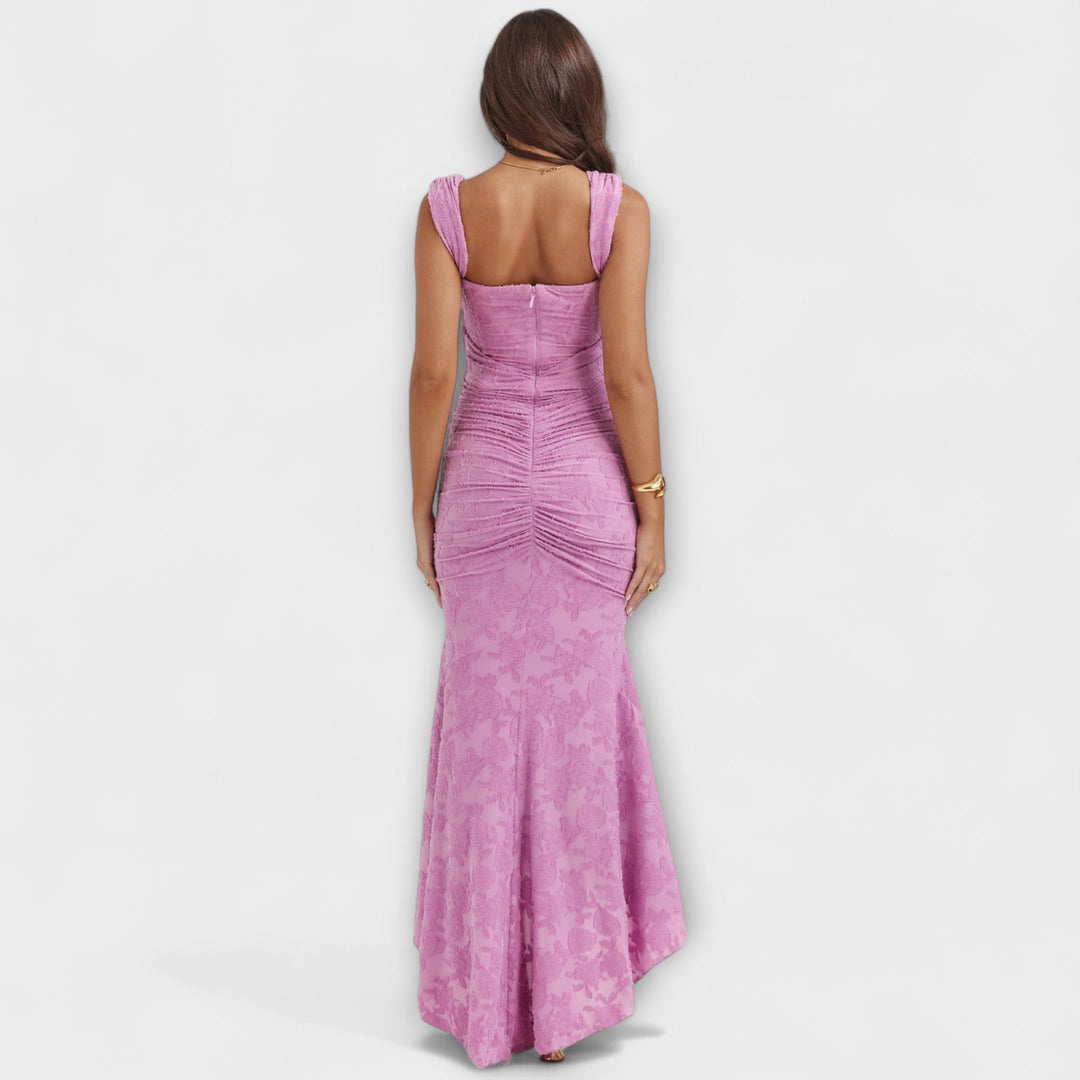 Renske - Robe Élégante et Raffinée avec Corset