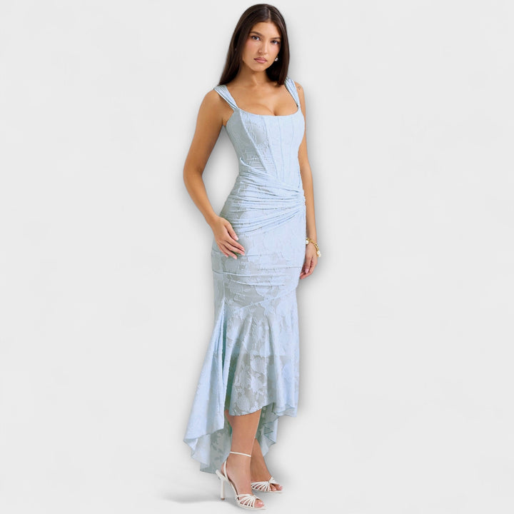 Renske - Robe Élégante et Raffinée avec Corset