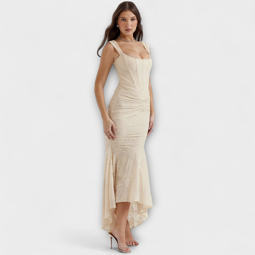 Renske - Robe Élégante et Raffinée avec Corset