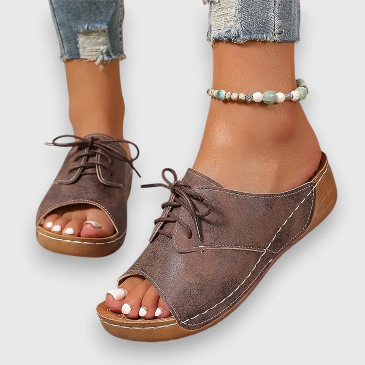 Saskia – Sandale de style vintage