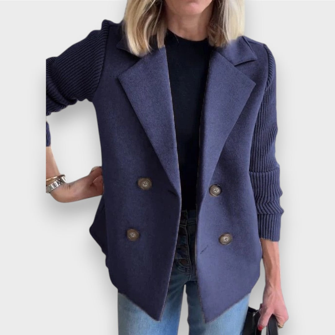Amora | Cardigan Élégant avec Manches