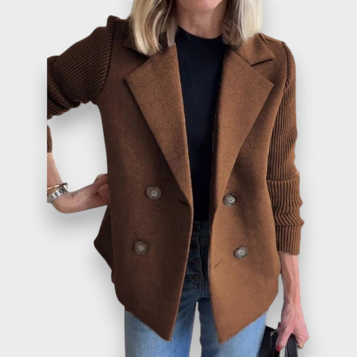 Amora | Cardigan Élégant avec Manches