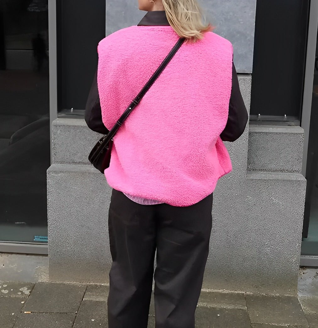 Gilet sans manches boutonné en laine d'agneau femme – Doux, confortable et polyvalent
