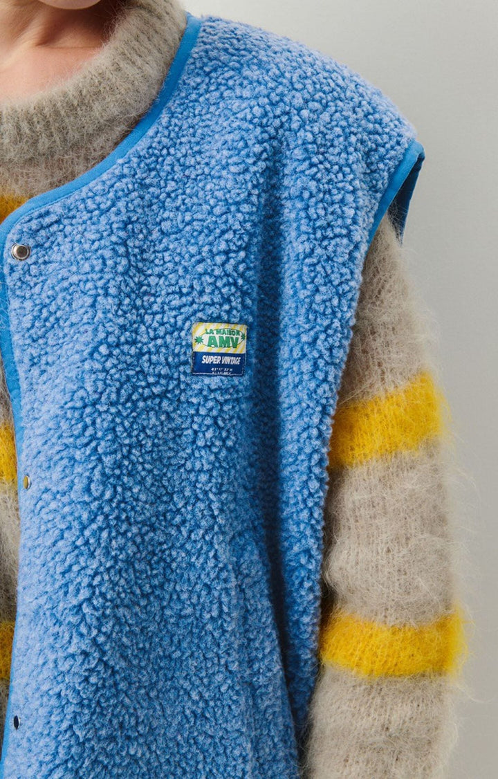 Gilet sans manches boutonné en laine d'agneau femme – Doux, confortable et polyvalent