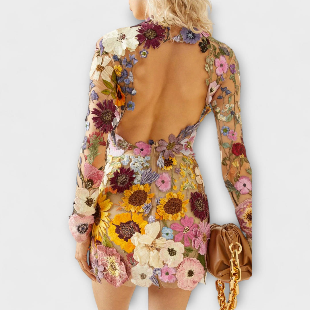 Dolores - Robe avec Motif Floral 3D