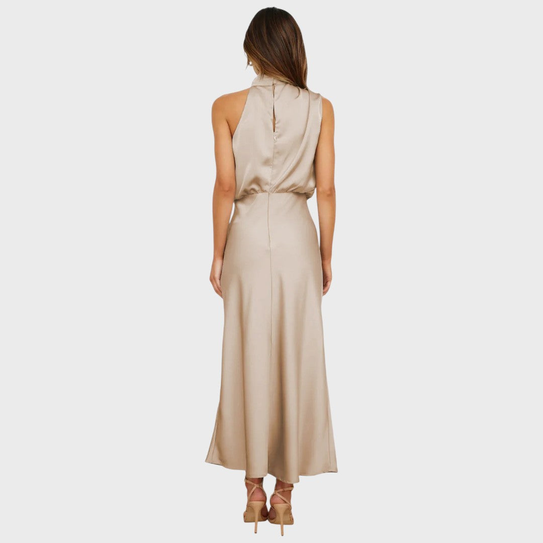Benthe | Robe Midi avec Design Off-the-Shoulder